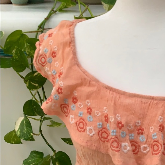 Melon colored crop top, Ruffled flloral embroidered bodice, Boho Style Crop Top - Picture 3 of 8